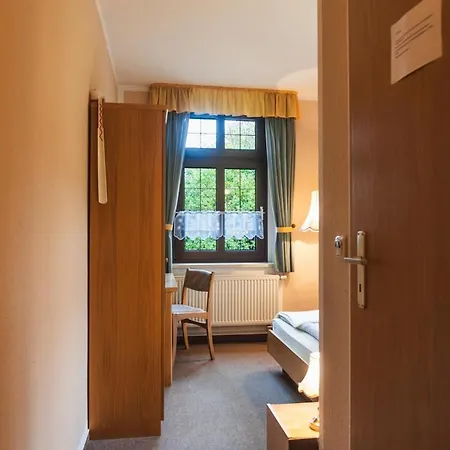 Und Hammerschänke 3*