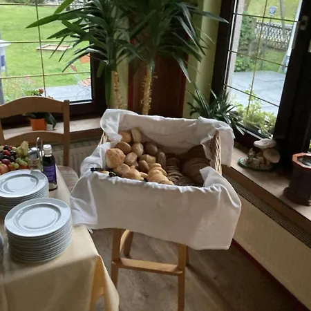 Und Hammerschaenke Guest house