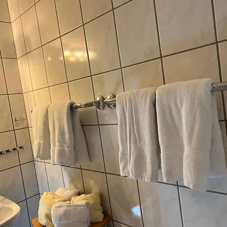 Und Hammerschaenke *